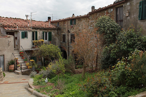 Scansano: scorci di paese