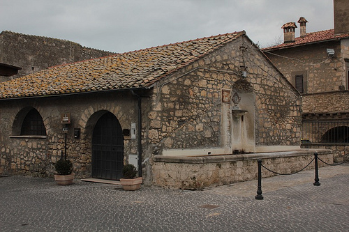 Tarquinia: lavatoio