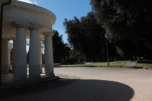 Villa Torlonia: palazzo e giardino