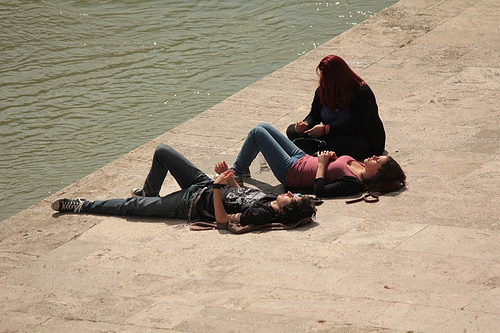 Prendendo il sole lungo il Tevere