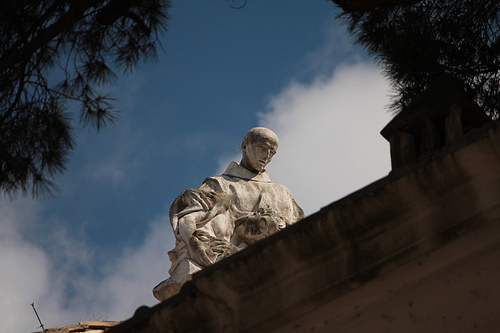 la statua del Fatebenefratelli