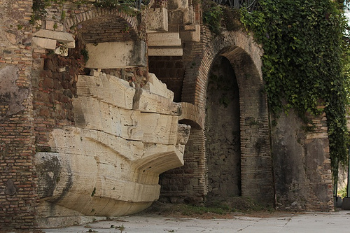 Isola Tiberina: particolare