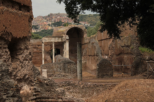 verso piazza d'oro