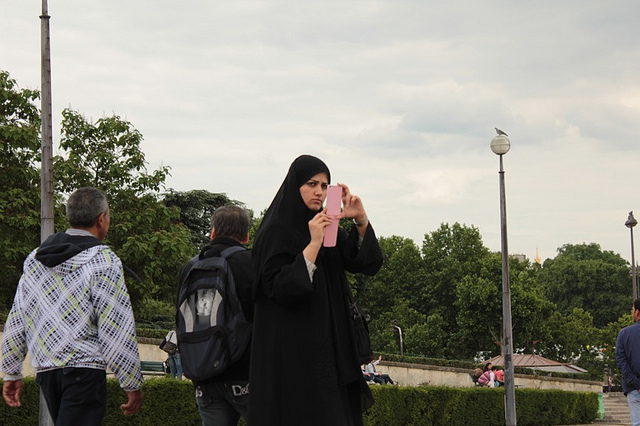 People in Parigi