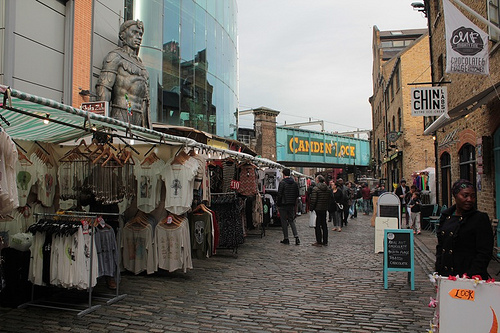 Camden Town: inverness street market