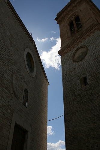 La chiesa ed il suo campanile