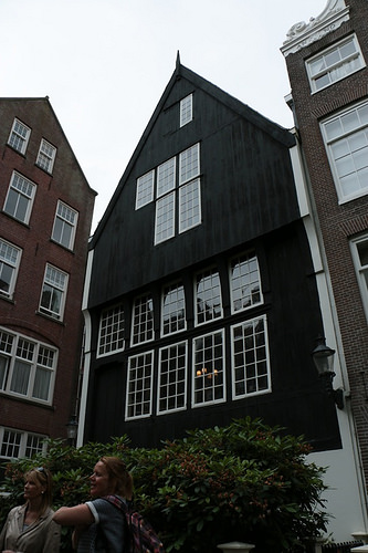 Begijnhof: la casa più antica ("Het Houten Huis")