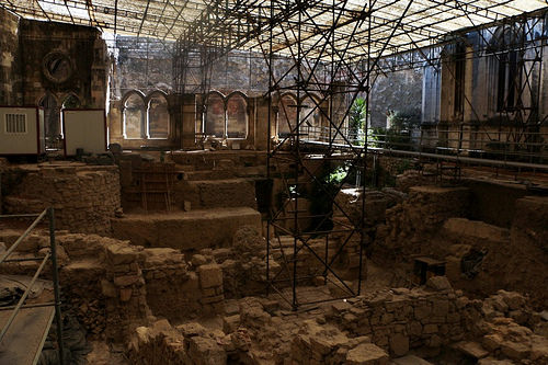 Cattedrale: resti romani nel chiostro