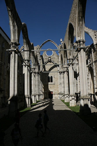 I resti della Chiesa do Carmo