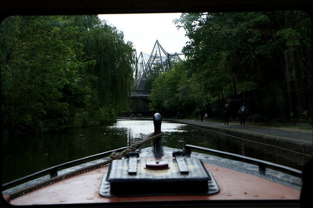 In battello lungo il regents canal