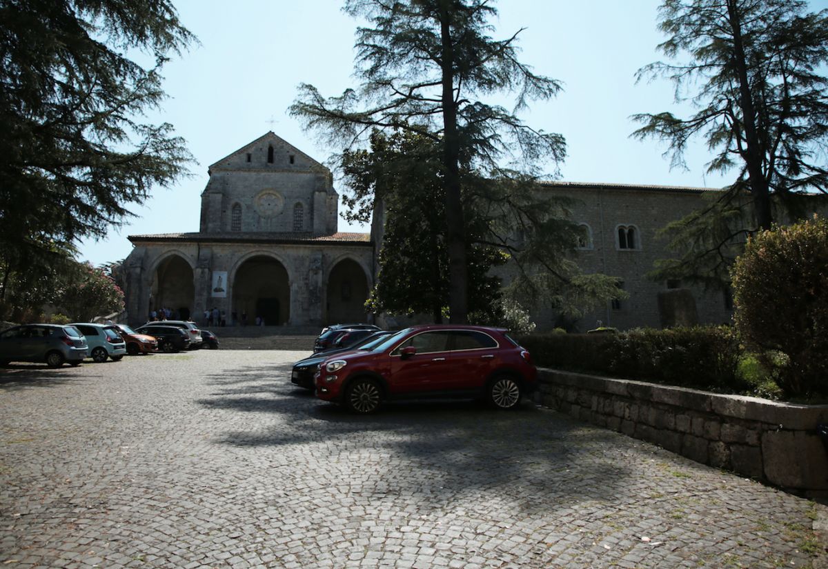 Places Of Interest In Lazio Abbey Of Casamari And Isola Del Liri Consigli In Viaggio