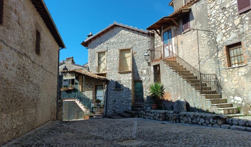 Moricone: un viaggio tra Medioevo, natura e sapori della Sabina