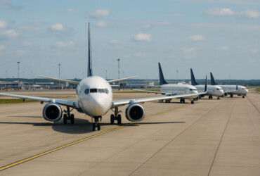 EasyJet bagaglio a mano 2025: dimensioni, peso e nuove regole