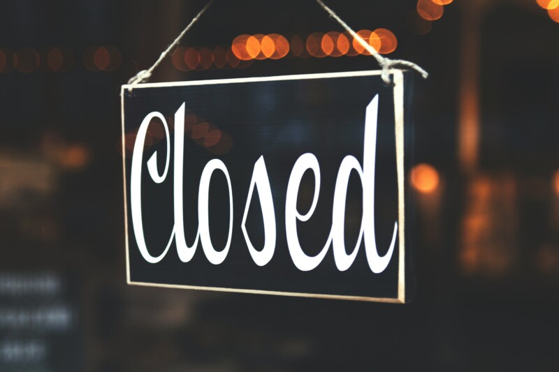 Cartello "closed"